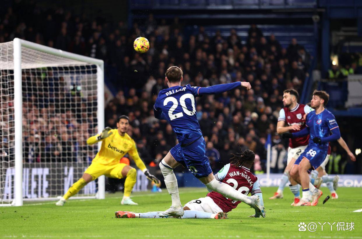 主场坚守不失一球，客队遭遇惨败的简单介绍